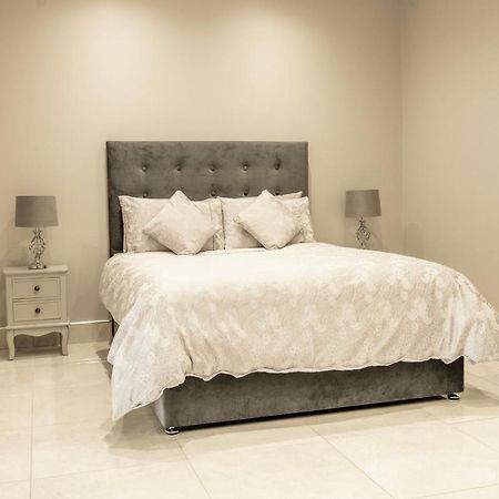 The View Apartment 2, Newry - Luxury Open Plan Apartment With City Views מראה חיצוני תמונה