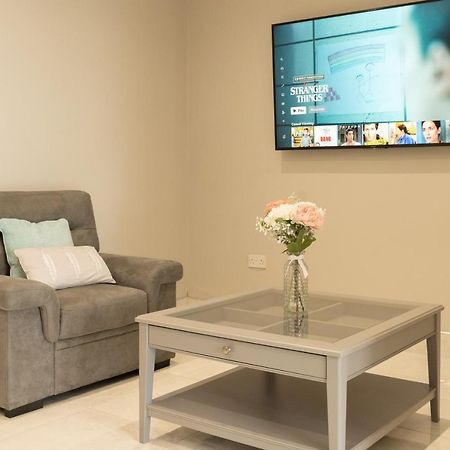 The View Apartment 2, Newry - Luxury Open Plan Apartment With City Views מראה חיצוני תמונה